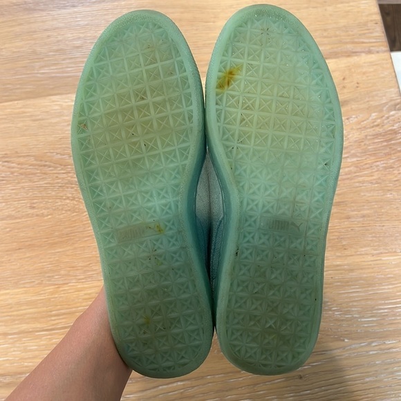 Puma women shoes, 8.5 size, normal wear. - Picture 6 of 6